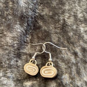 Cinnamon roll earrings